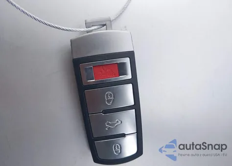 2008 Volkswagen Passat Turbo from USA, damaged, VIN WVWJK73CX8P109727